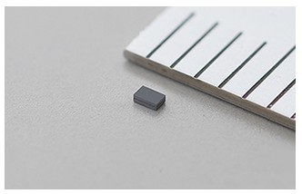 比盐粒还小晶体! 村田公司研发出世界最小32.768KHz MEMS晶体